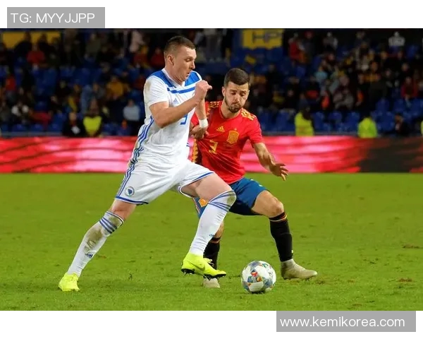 西班牙5-0大胜斯洛伐克,激情燃烧绿茵场